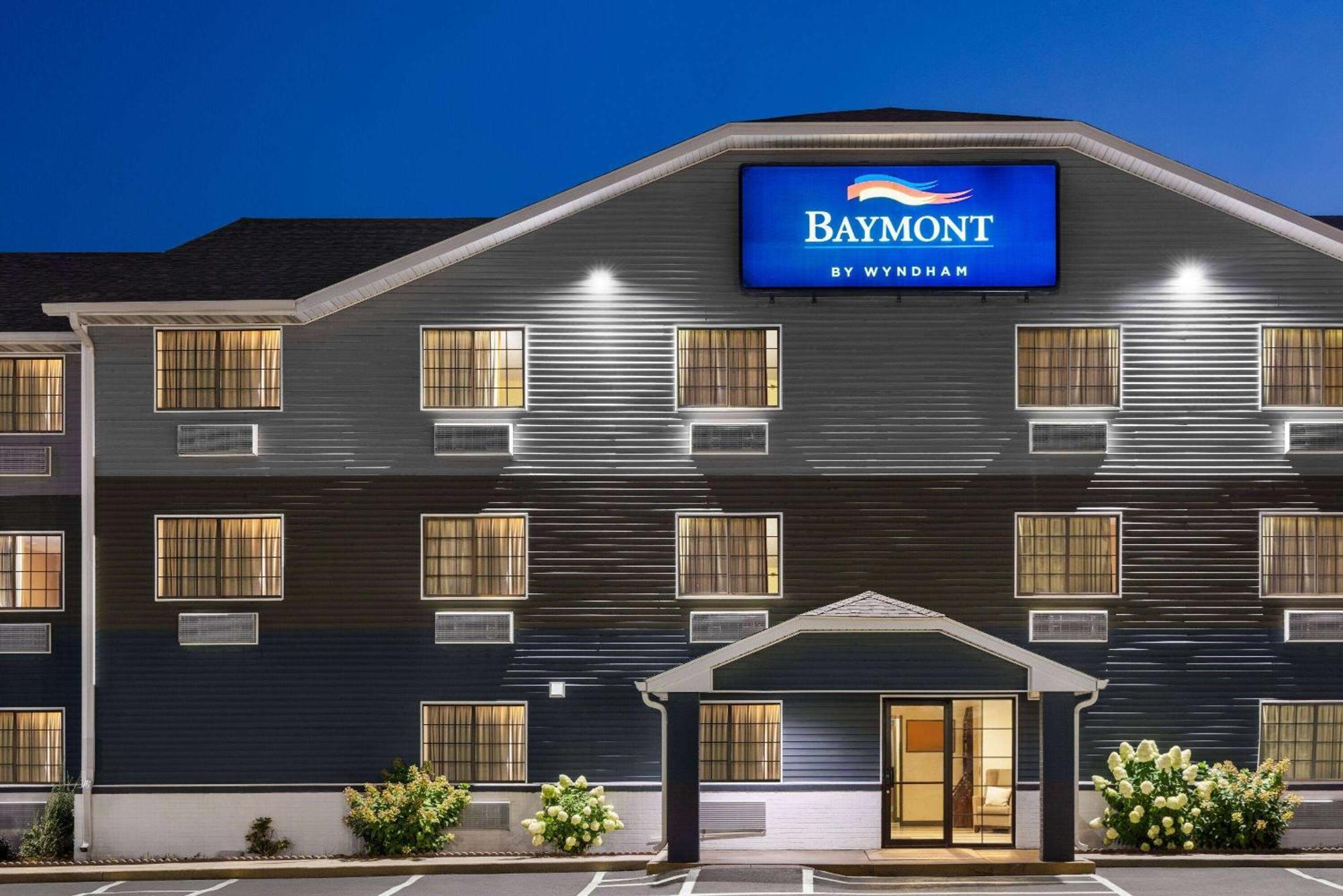 Baymont By Wyndham Cedar Rapids Otel Dış mekan fotoğraf