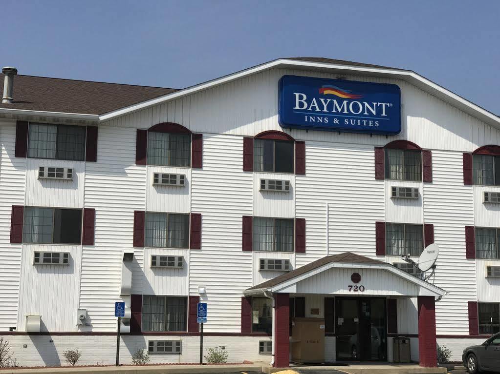 Baymont By Wyndham Cedar Rapids Otel Dış mekan fotoğraf